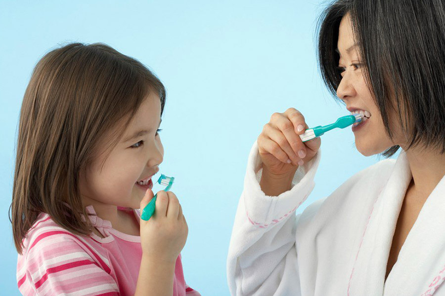 tại sao cần dạy trẻ đánh răng đúng cách